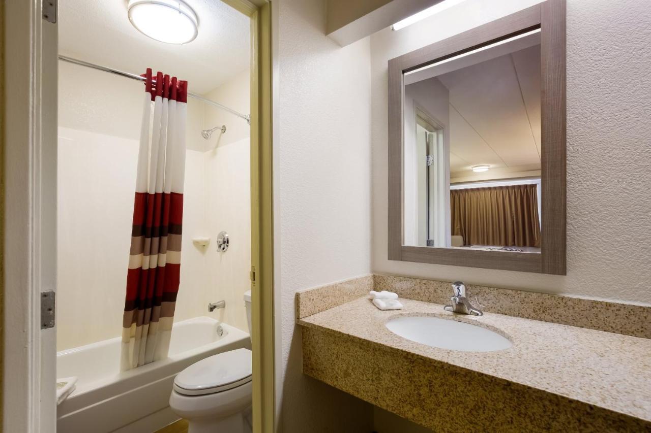 Red Roof Inn Wilkes-Barre Arena Eksteriør billede