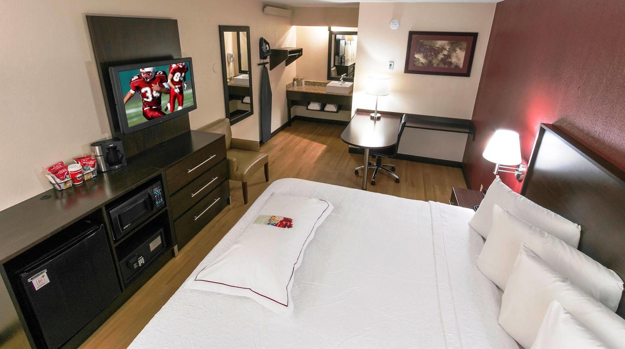 Red Roof Inn Wilkes-Barre Arena Eksteriør billede